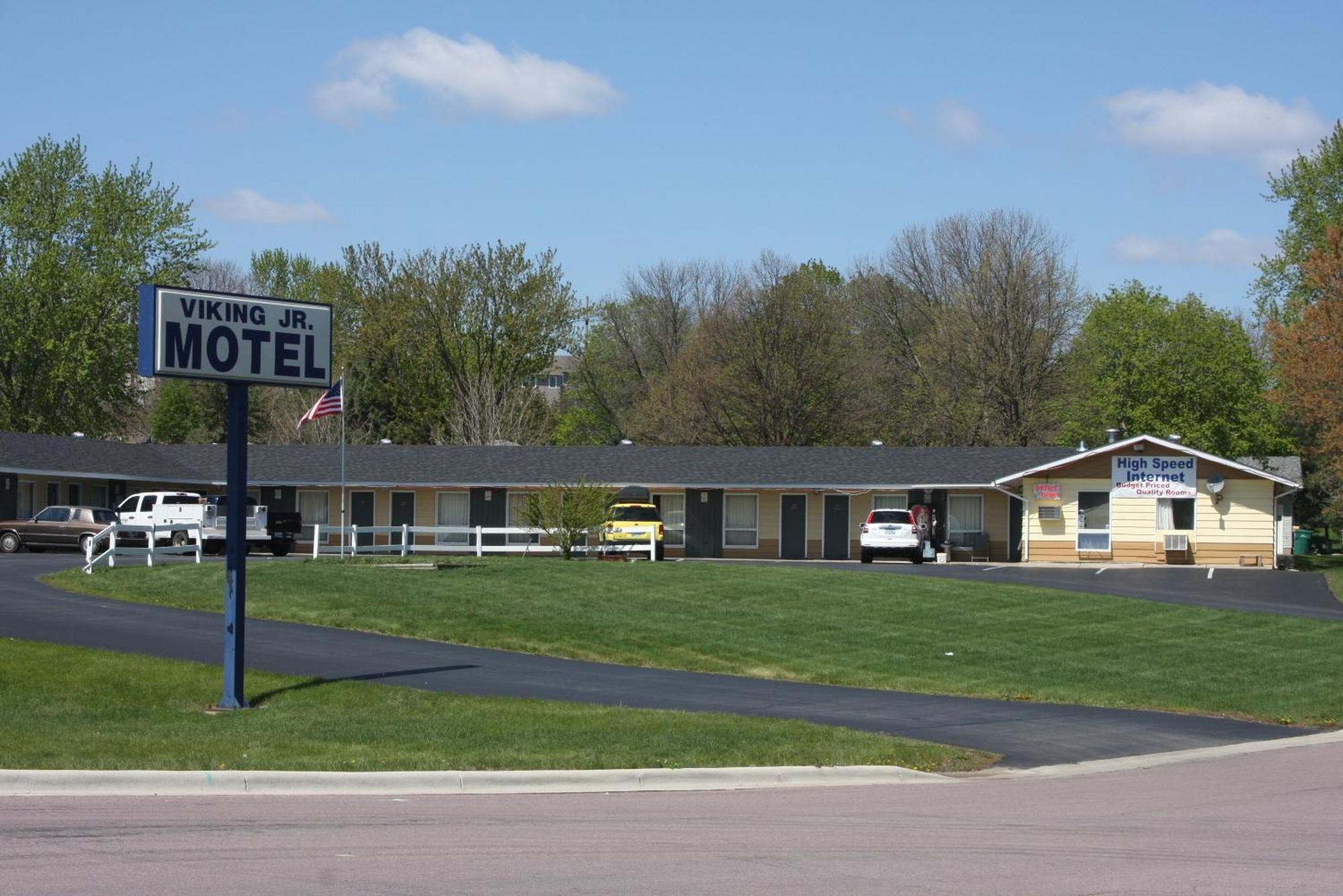 Viking Jr. Motel Saint Peter Екстериор снимка